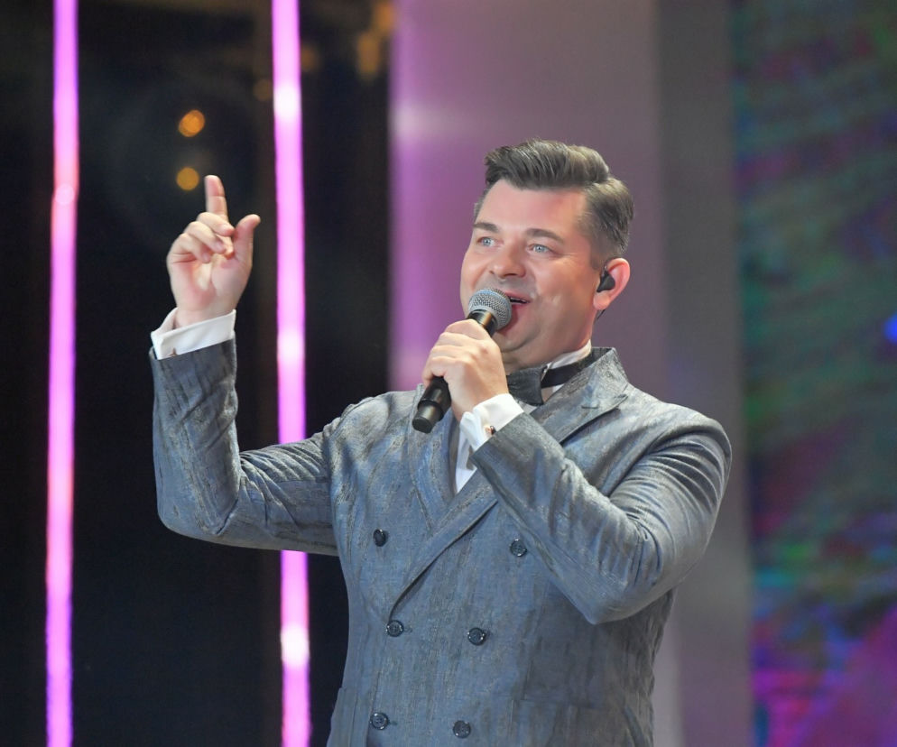 Zenek Martyniuk w szkolnym podręczniku 