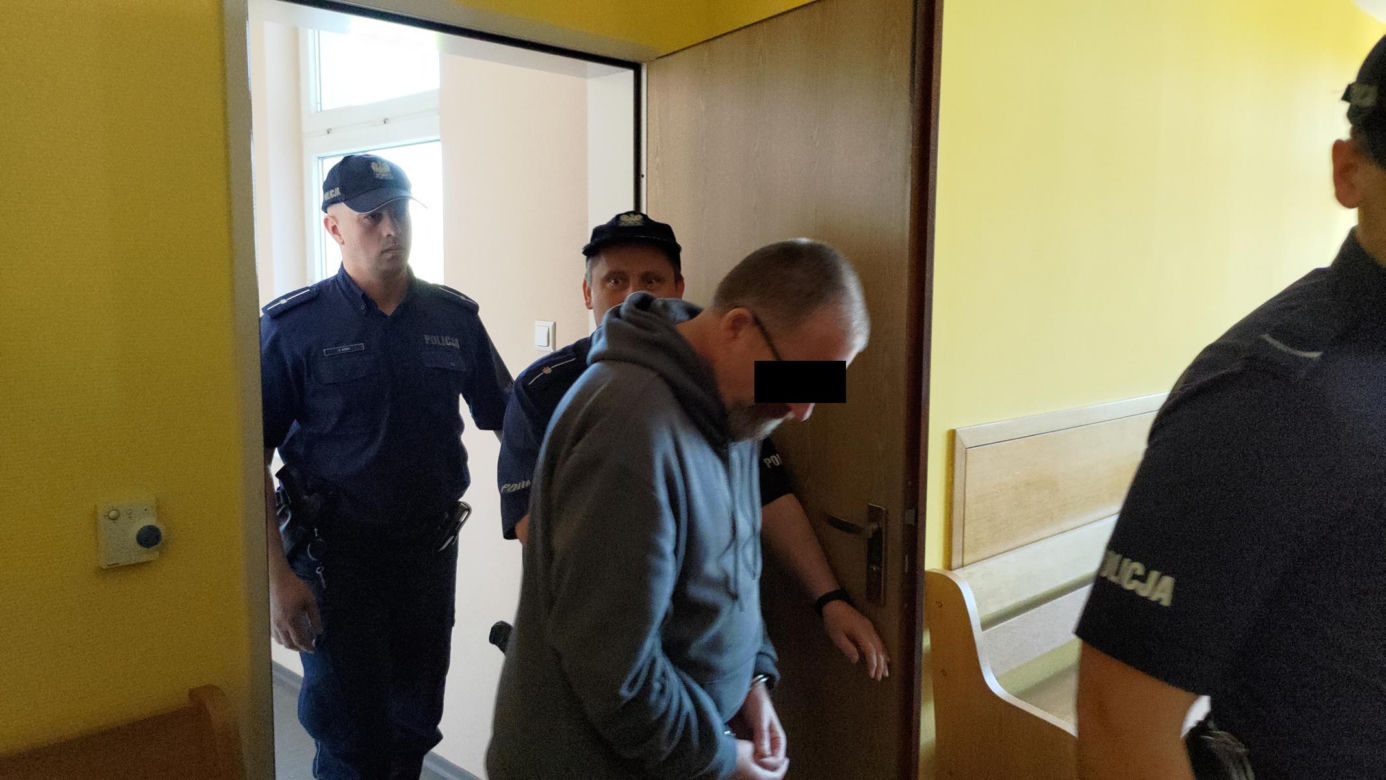 Ruszył proces księdza, który urządził orgię na plebanii w Dąbrowie Górniczej