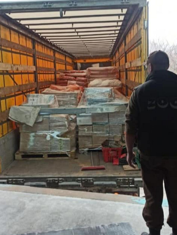 Warszawiacy pomogli ukraińskiemu zoo. Ogromny transport darów dla zwierząt już dotarł na miejsce