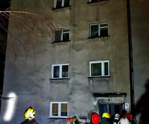 Jawor. Zwęglone zwłoki w bloku! Pożar zniszczył kilka mieszkań! Co teraz z lokatorami? [ZDJĘCIA]