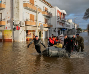 Zalana Portugalia wybrała prezydenta! Wybory mimo katalizmu