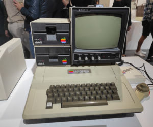 To jedyne takie muzeum w Polsce. Eksponaty Apple w Fabryce Norblina