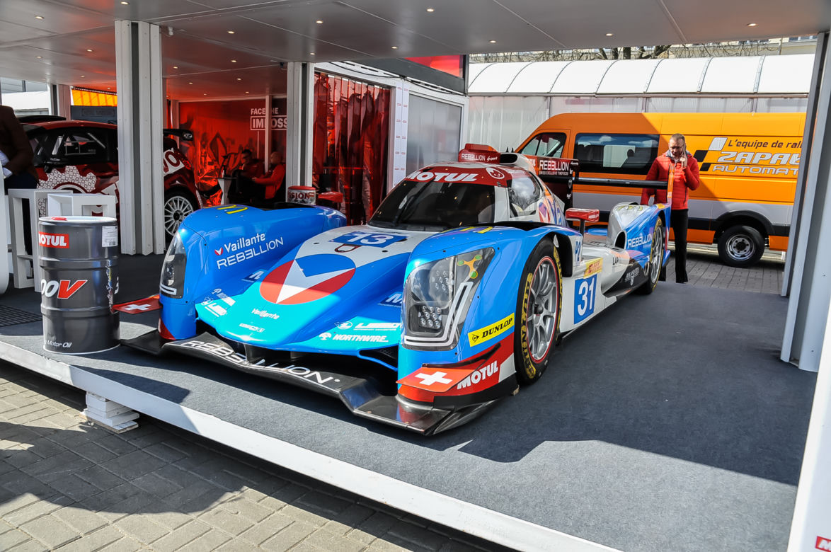 Klasyki i tuning – nietypowe auta na Poznań Motor Show