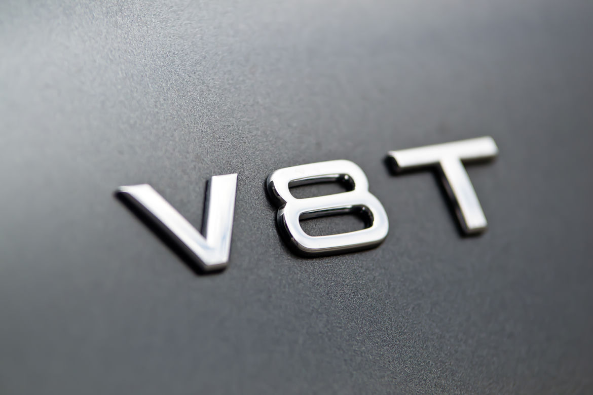 Audi S8 plus 4.0 V8 TFSI quattro