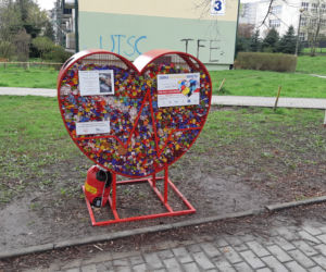 Serce wypełnia sie po brzegi! Zobacz jak mieszkańcy pomagają choremu Kacprowi