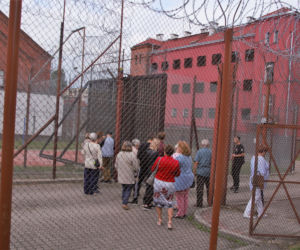 Mały Zgon kręcony na Warmii i Mazurach. Zobacz, jak wygląda dawny Areszt Śledczy w Bartoszycach