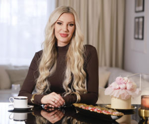 Lata temu wygrała Projekt Lady, teraz pokazała jak mieszka! Biel i złoto biją po oczach 