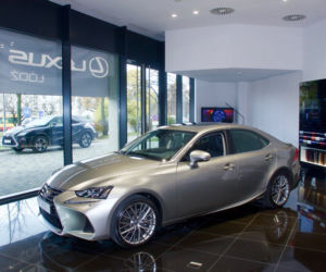  Lexus IS po liftingu
