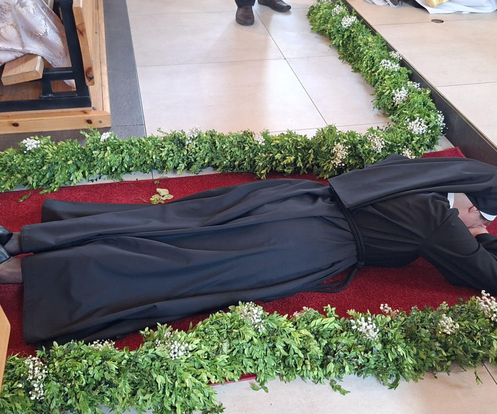 s. Marta Cherbetko podczas Mszy św., kiedy odbyły się jej śluby wieczyste w rodzinnej parafii w Parsęcku