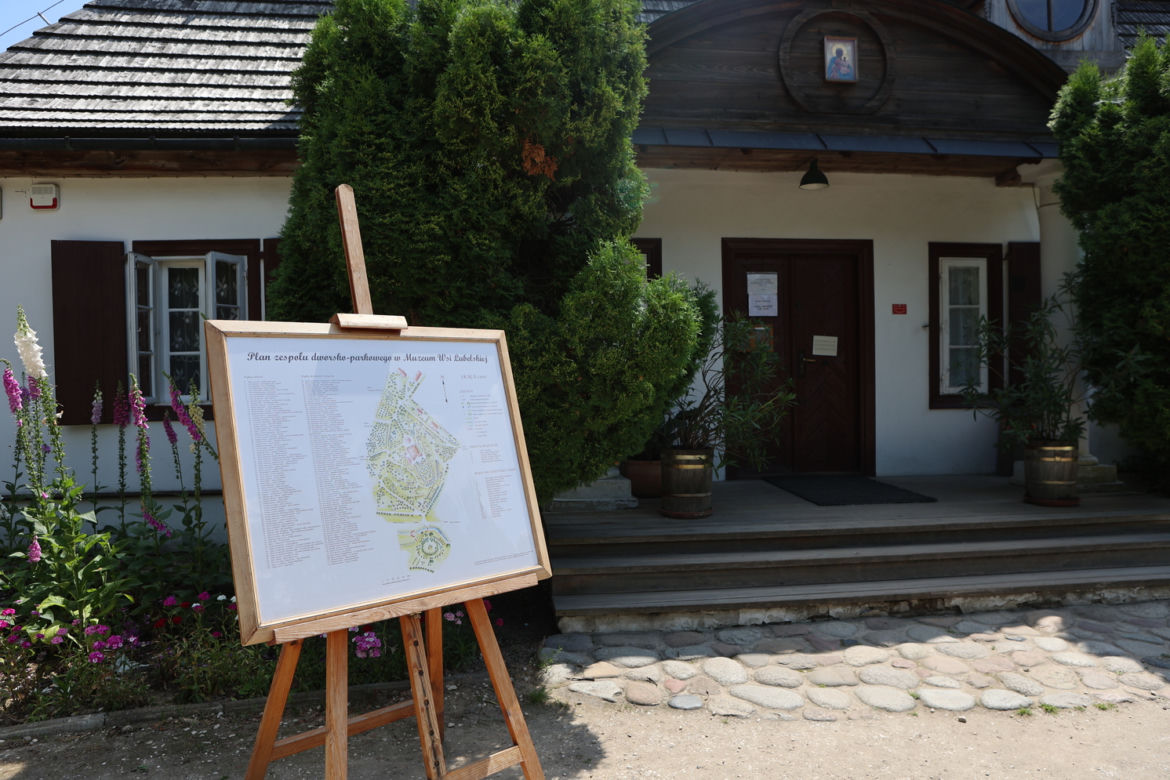 Skansen w Lublinie zachwyca w słoneczny letni dzień!