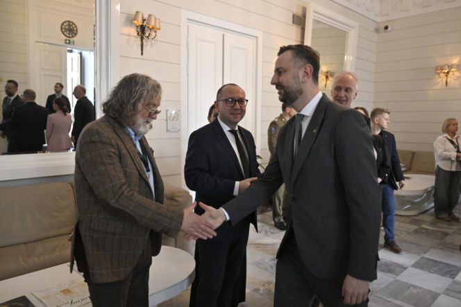 Konferencja Portalu Obronnego. Debata Władysława Kosiniaka-Kamysz i Krzysztofa Gawkowskiego