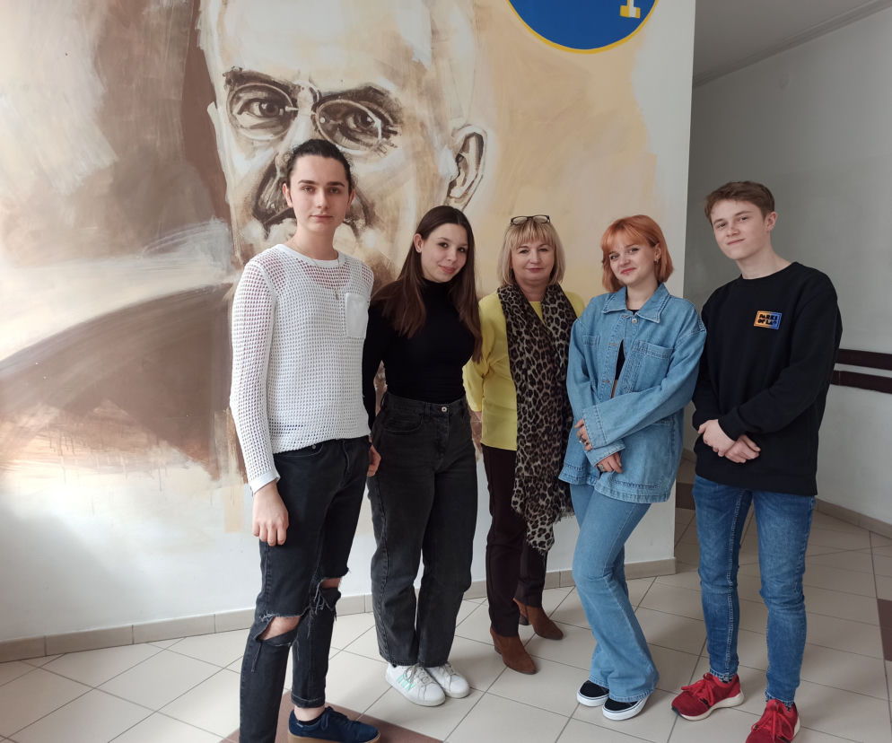 Lublin: Uczniowie stworzyli teledysk o szkole. Grają w nim też nauczyciele [AUDIO] 