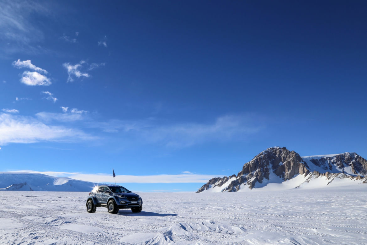 Hyundai Santa Fe Arctic Trucks