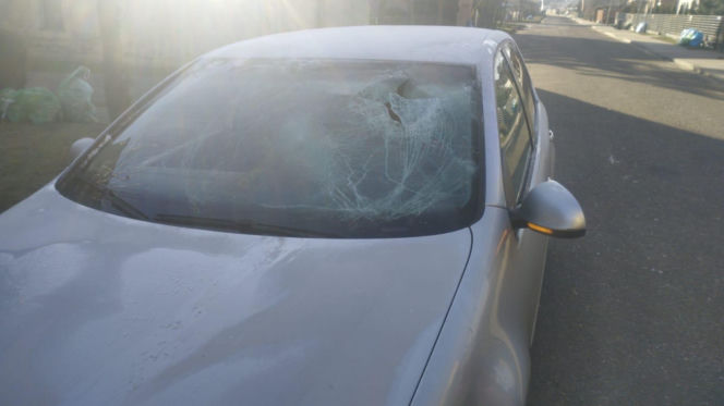 W Długiem Starem koło Leszna samochód potrącił mężczyznę. Pieszy był pijany