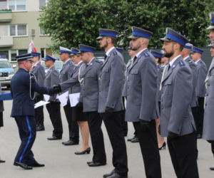 Święto policji w Toruniu. Funkcjonariusze odebrali nagrody i nominacje
