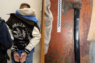 Porwał 4-letnią córkę z przedszkolnego spaceru. Na policjantów ruszył z siekierą!