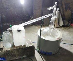 BREAKING BAD w pod Kielcami? Chemik złapany, fabryka amfetaminy rozbita! Mieli BROŃ!