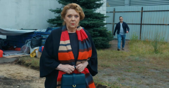 Barwy szczęścia odc. 3293. Józefina Rawiczowa (Elżbieta Jarosik), Wejher (Paweł Kowalczyk) policjant/ płatny zabójca