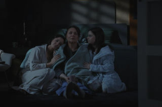 M jak miłość, odcinek 1947. Agnes (Amanda Mincewicz), Marysia (Małgorzata Pieńkowska), Basia (Karina Woźniak)
