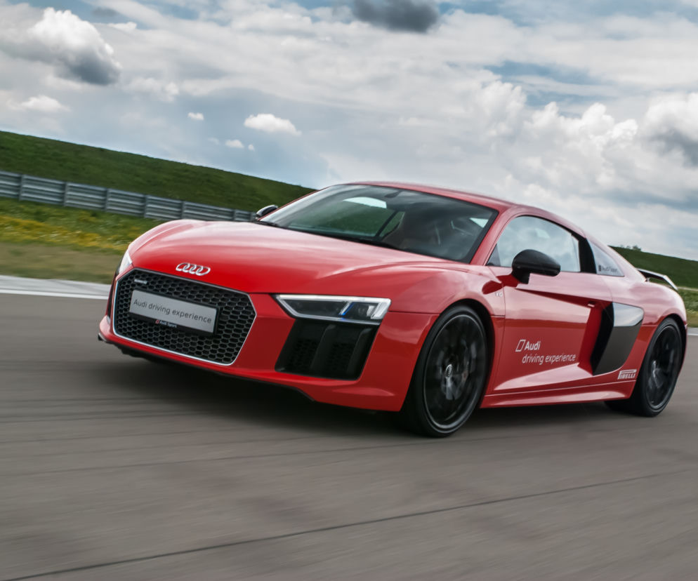 Audi R8 plus V10 5.2 FSI quattro S tronic