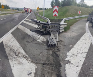 Wypadek na s7 w Zaleziance