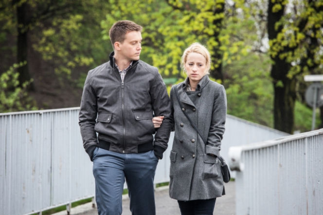 Pierwsza miłość.  Sabina (Urszula Dębska), Natan (Krzysztof Kwiatkowski)