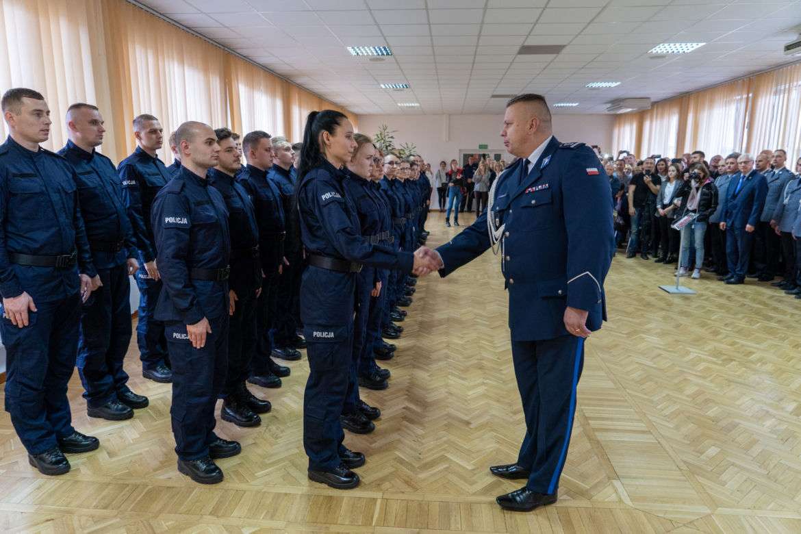 Młodzi policjanci złożyli w Bydgoszczy ślubowanie