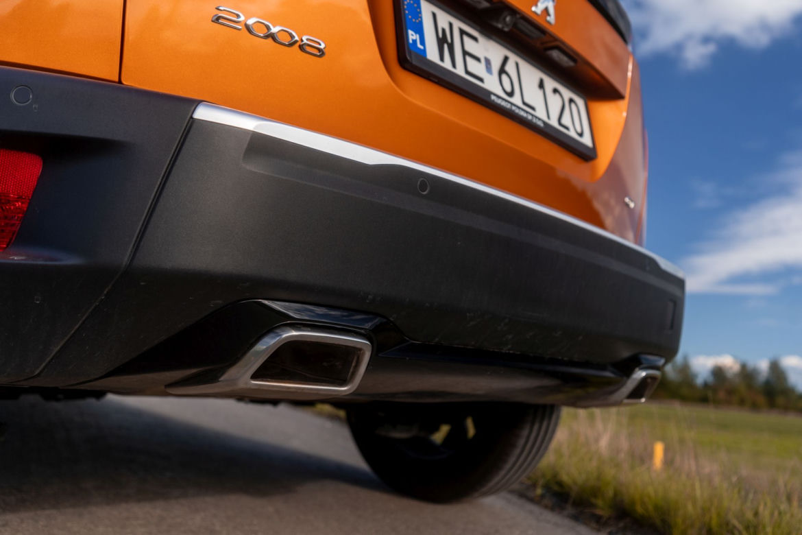 Peugeot 2008 1.2 PureTech 155 KM EAT8 GT Pack