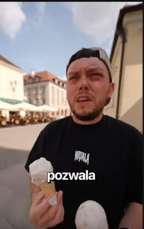 Książulo zjadł lody o smaku... kebaba. Tak je ocenił: "Chory pomysł" 