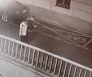 Tajemnicze plamy na koszulce Macieja Aleksiuka