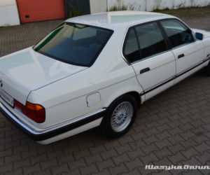 Fabrycznie nowe BMW serii 7 z 1992 roku