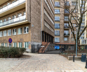 Wieżowiec przy ul. Sewerynów 4 w Warszawie