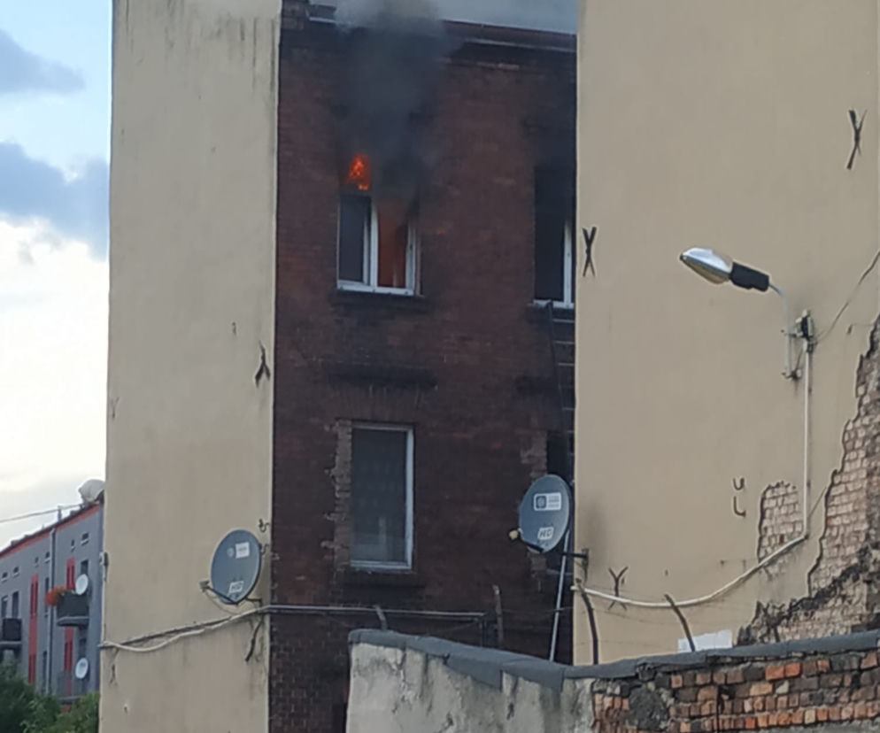 Tragiczny pożar w Chorzowie. Nie żyje 68-letni mężczyzna