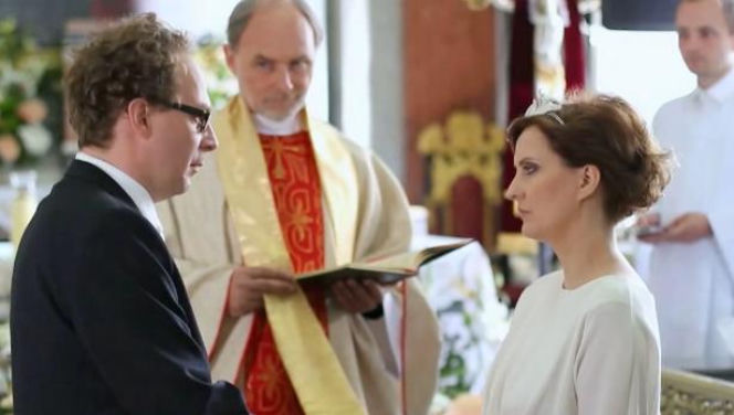 Barwy szczęścia odc. 1000.  Maria Pyrka (Izabela Kuna), Marek Złoty (Marcin Perchuć)