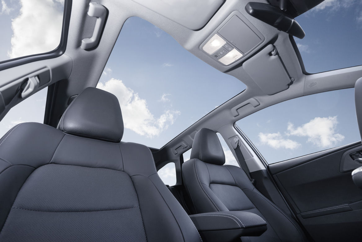 2015 Toyota Auris Touring Sports facelifting