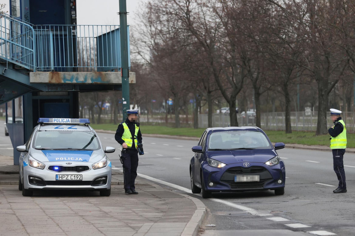 Niewidzialni policjanci w Warszawie w akcji. Nowe zasady kontroli drogowych zaskakują