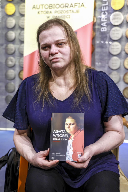 Dawno niewidziana Agata Wróbel pojawiła się na premierze autobiografii. Tak dziś wygląda medalistka olimpijska