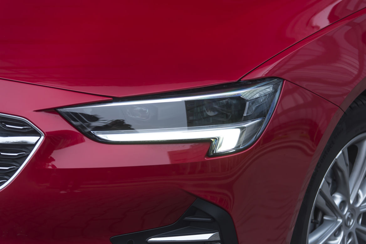 Opel Insignia 2.0D 174 KM FWD 6MT Elegance
