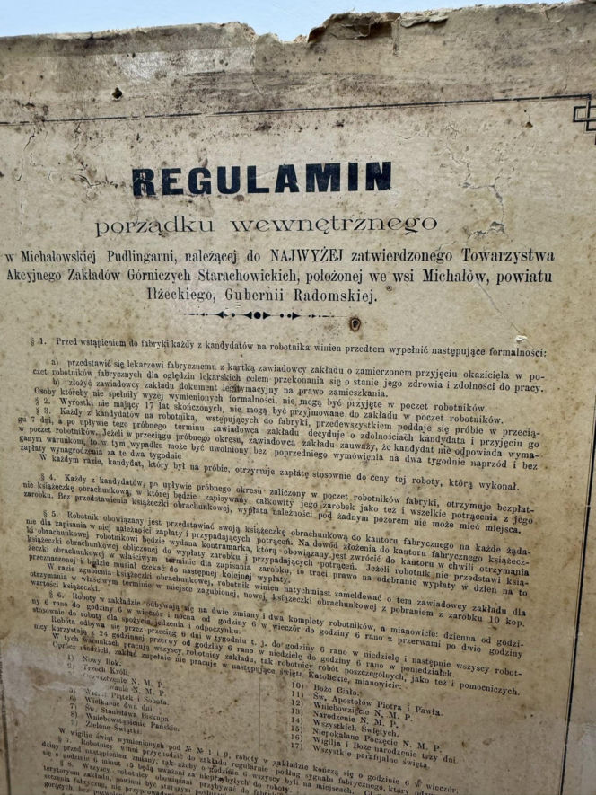 Nie uwierzysz, co kryje ta starachowicka biblioteka. To prawdziwy wehikuł czasu!