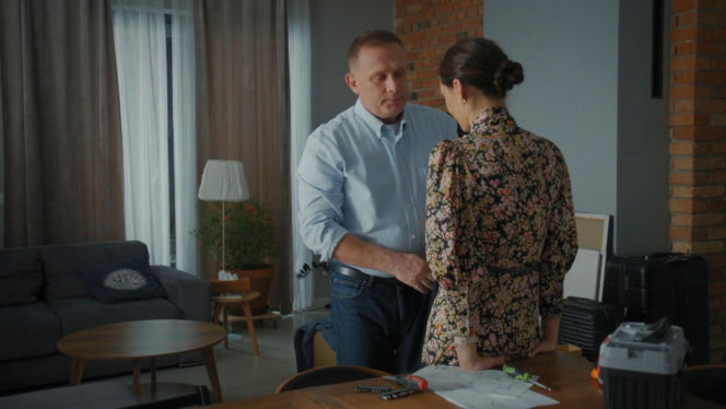 M jak miłość odc. 1920. Artur Rogowski (Robert Moskwa), Joanna (Dominika Sakowicz)