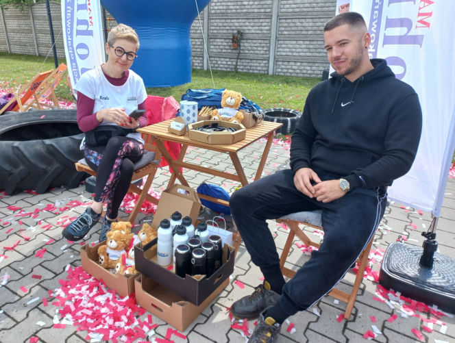 Trwa Ultramaraton Wsparcia i piknik rodzinny w Lesznie