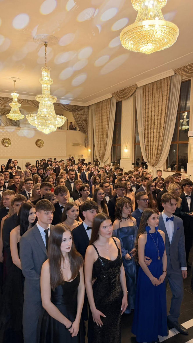 Studniówka Mechanika