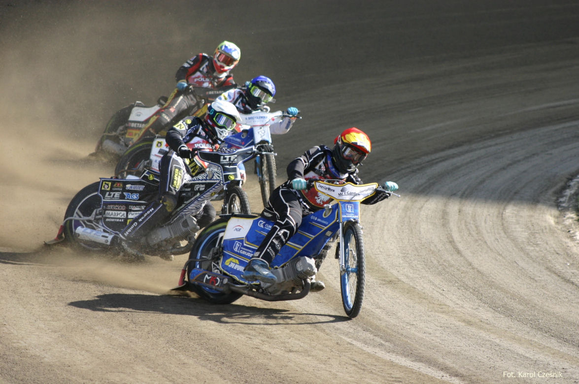 Zaplecze Kadry Juniorów na Motoarenie. Młodzieżowcy rywalizowali w Toruniu - dzień 2