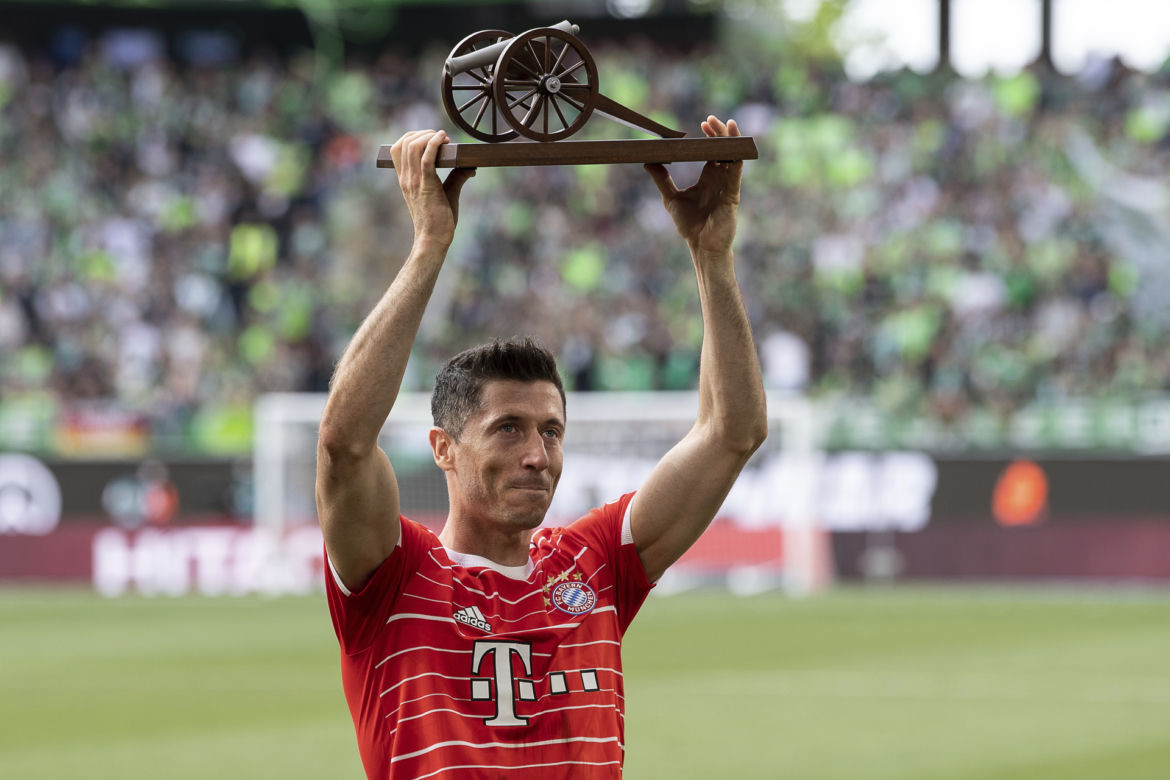Robert Lewandowski odejdzie z Bayernu?! To mogą być ostatnie zdjęcia w barwach mistrza Niemiec