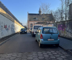 Parking przy Ćwiczni