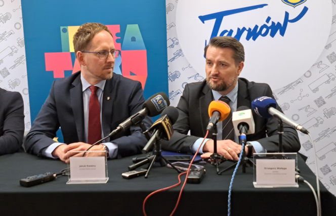 Podpisanie umowy na remont ul. Lwowskiej w Tarnowie