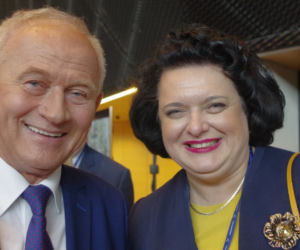 Minister Krzysztof Tchórzewski i Anna Sobecka również uśmiechnięci