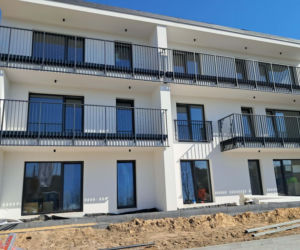 Starachowice. Budowa nowych bloków przy Polnej. Klucze trafią do mieszkańców już w wakacje