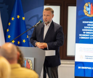 Rządowa aplikacja ostrzegająca przed zagrożeniami już wkrótce. Jak będzie działać?