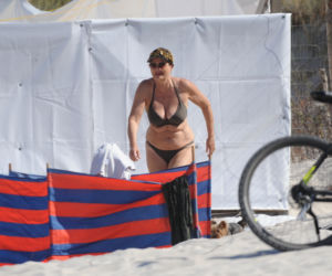 Seksbomba na plaży